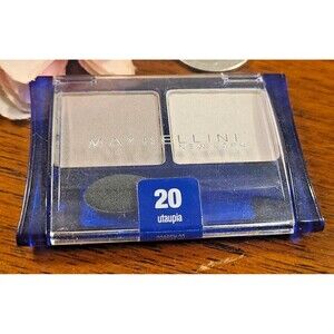 MAYBELLINE UTAUPIA #20 Expert Wear EYESHADOW DUO FACTORY SEALED .08 oz / 2.4 g